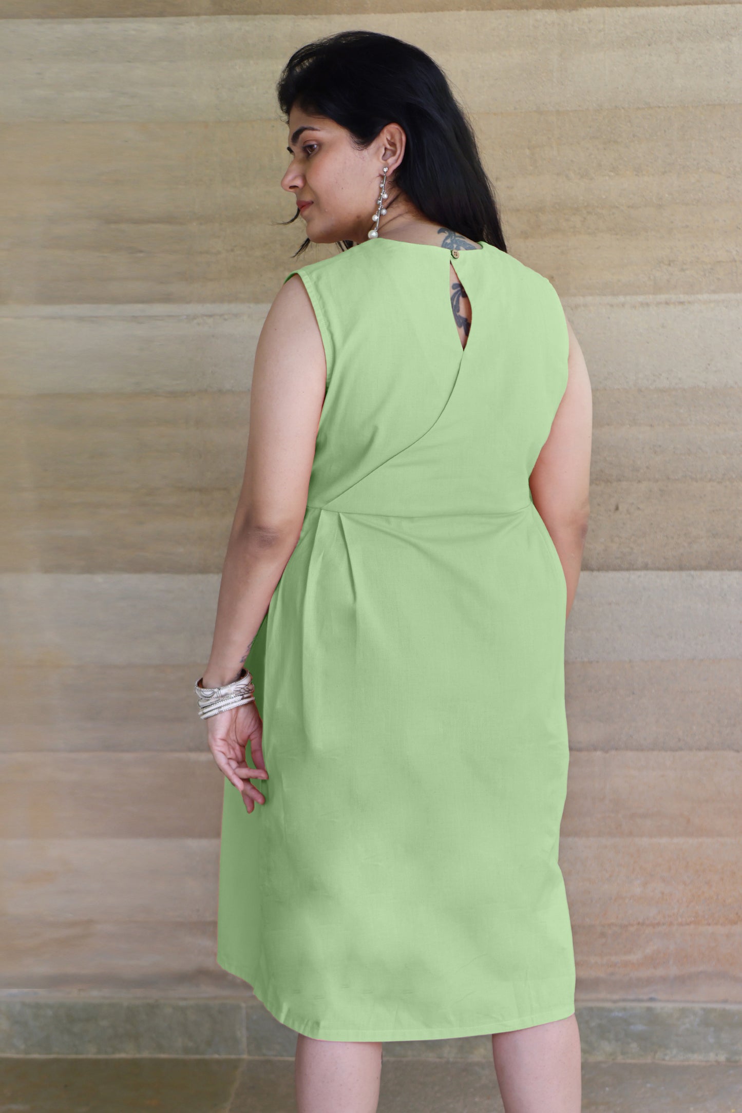 Round Neck Sleeveless Pleated Sage Green Dress
