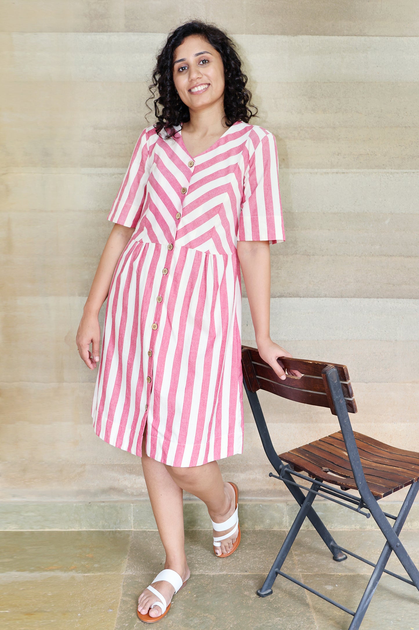 Zigzagged Striped V Neck Off White and Red Dress