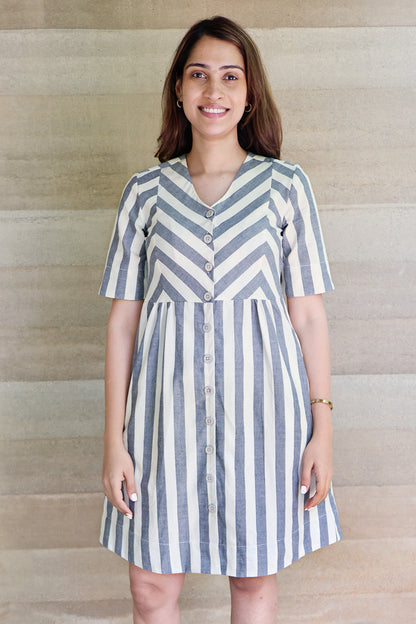 Zigzagged Striped V Neck Off White and Indigo Dress