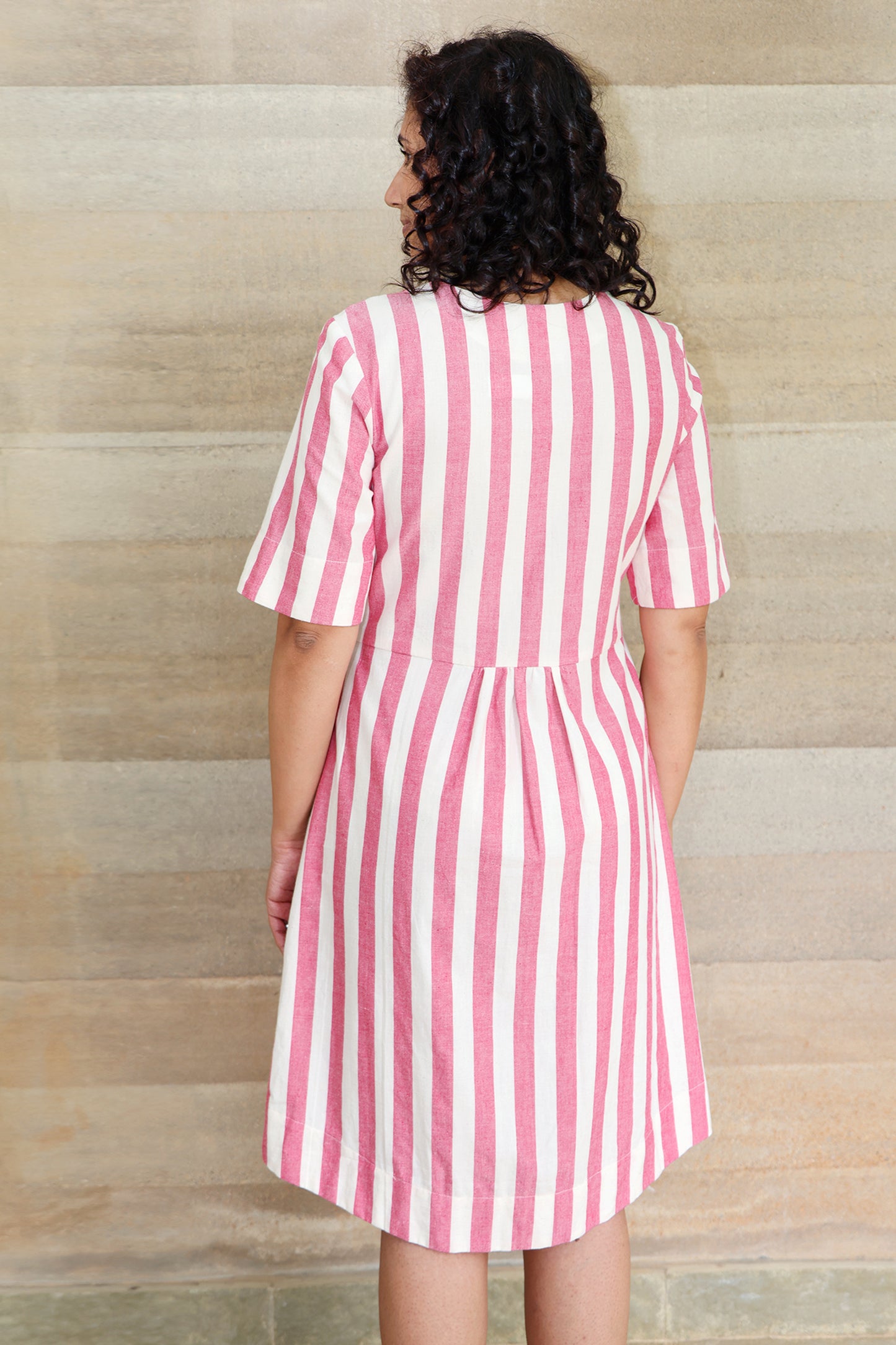 Zigzagged Striped V Neck Off White and Red Dress