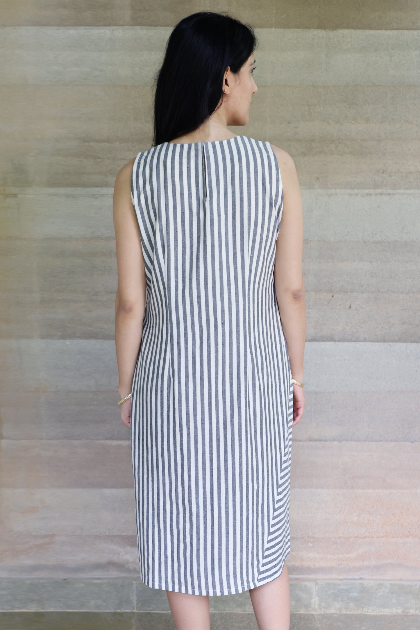 Striped Sleeveless Boat Neck Dress in Off White and Black