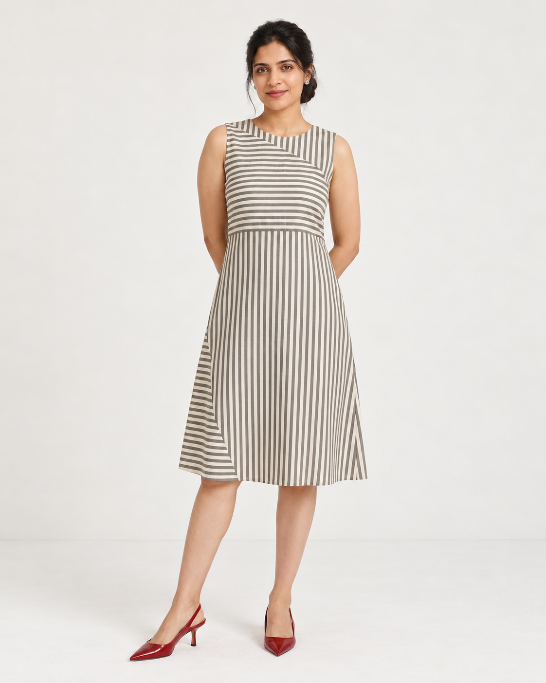 Striped Sleeveless Boat Neck Dress in Off White and Black