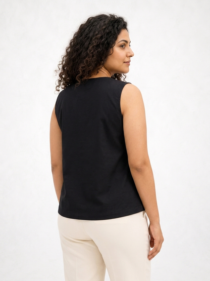 Black Elevated Ease Top