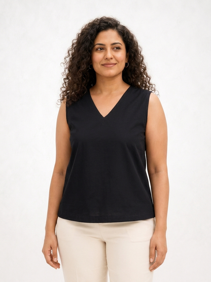 Black Elevated Ease Top