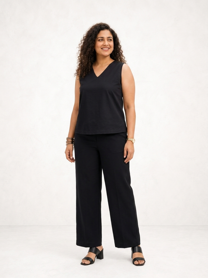Black Elevated Ease Top