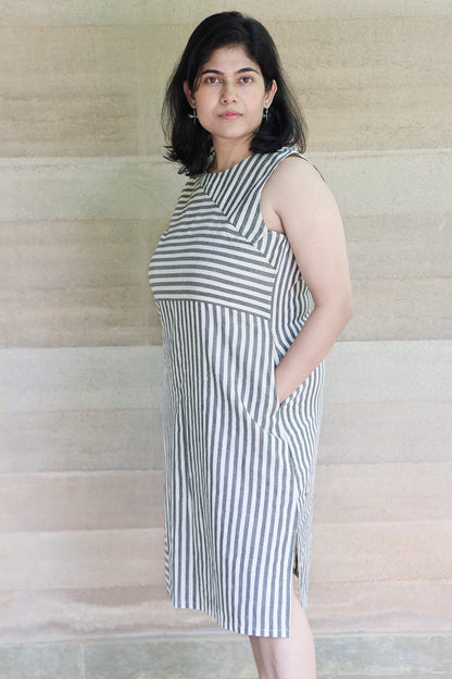 Striped Sleeveless Boat Neck Dress in Off White and Black